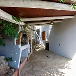 度假居 Mirtagru Casa Dell'olivastro Agrustos