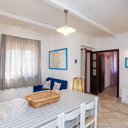 La Casa Dell'olivastro Holiday home Agrustos