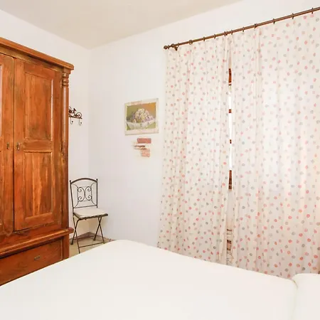 度假居 Mirtagru Casa Dell'olivastro *
