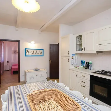 La Casa Dell'olivastro * Agrustos